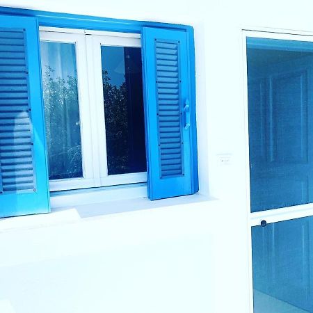 Ilias Apartments Фінікунда Екстер'єр фото