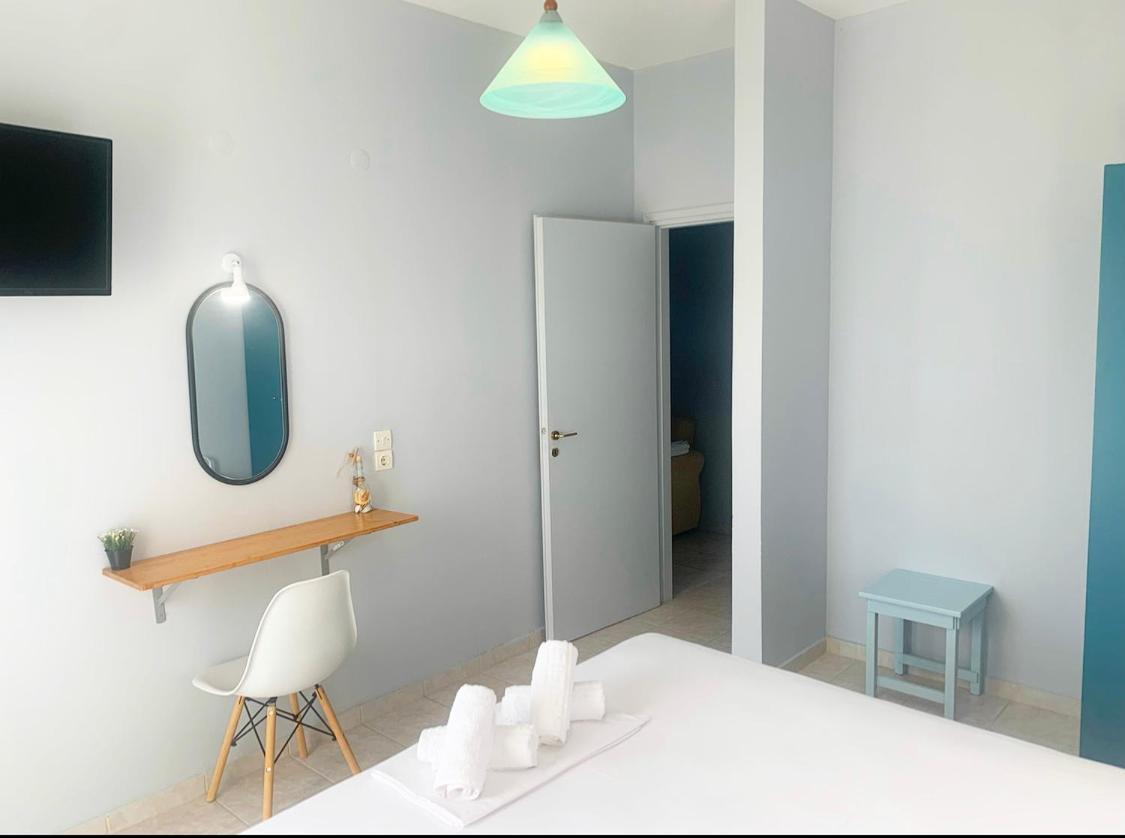 Ilias Apartments Фінікунда Екстер'єр фото